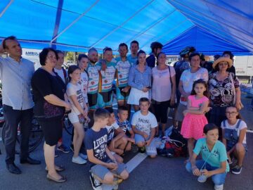 Sucevenii s-au alăturat ”Caravanei pentru normalitate”, pedalând pentru copiii cu autism