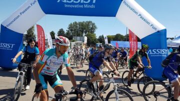 Sucevenii s-au alăturat ”Caravanei pentru normalitate”, pedalând pentru copiii cu autism