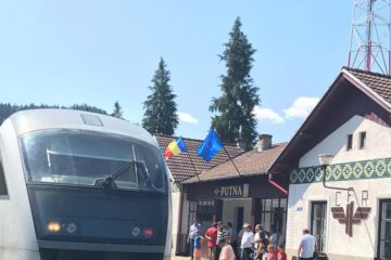 Trenurile vor circula cu un automotor Desiro și vor face puțin peste două ore de la Suceava la Putna