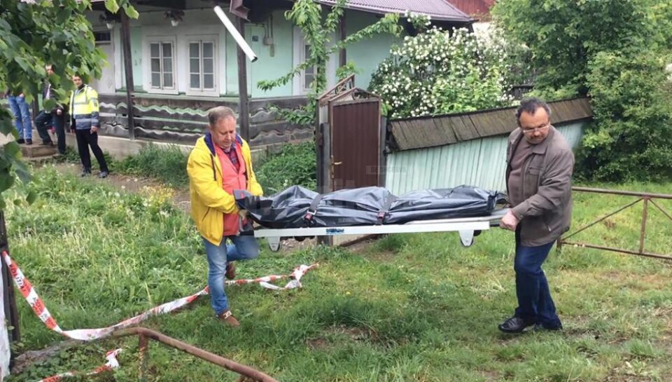 Cadavrul a stat în beci în jur de 8-9 luni până când a fost descoperit