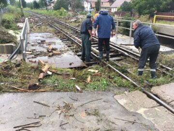 Ploile torentiale au creat probleme în județ miercuri după amiază