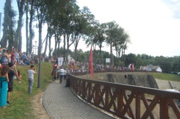 Au fost trei zile de poveste și istorie pe viu, la Festivalul Medieval din Cetatea de Scaun a Sucevei
