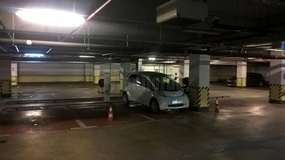 Singura mașină, cea a primăriei