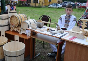 Festivalul „Cântecul cetinii”, la Dorna Arini