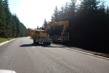 Pe tronsonul din Prislop și până la Valea Stânei, comuna Cârlibaba, se circulă deja în condiții bune