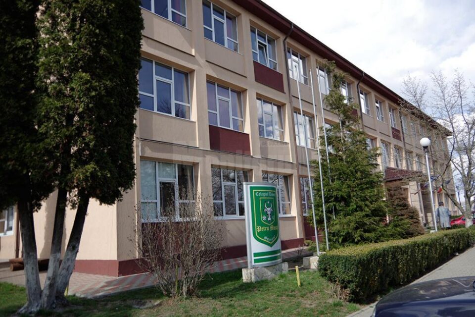 71 de locuri în învățământul profesional, la Colegiul „Petru Mușat”