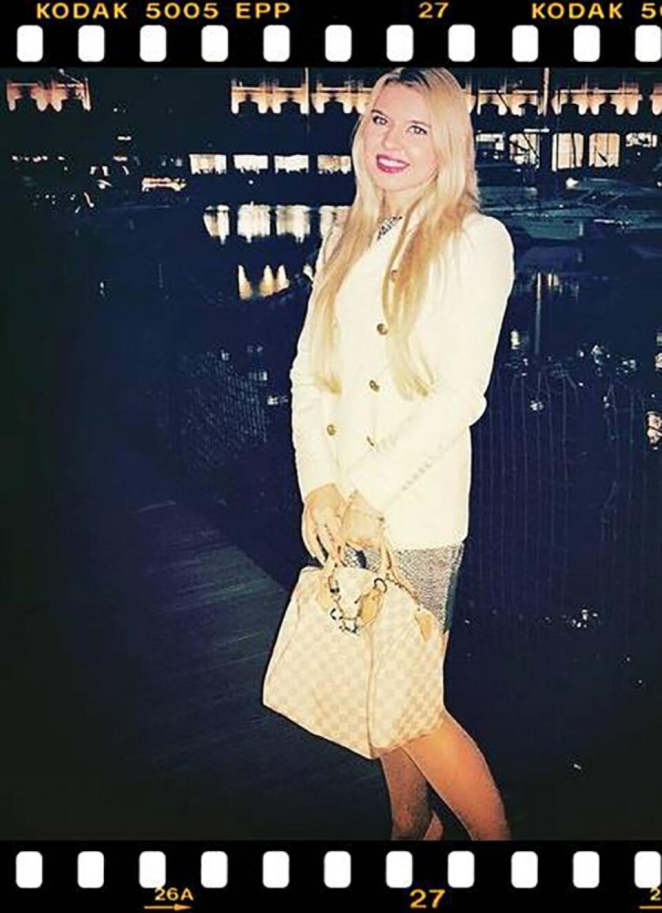 Karina Pavăl, numită la conducerea unei companii de stat, cu 13.000 lei lunar Foto www.vedeteblog.com