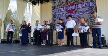 Cuplurile care au împlinit 50 de ani de căsătorie, sărbătorite de comunitate