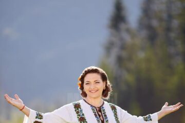 Interpreta Laura Olteanu