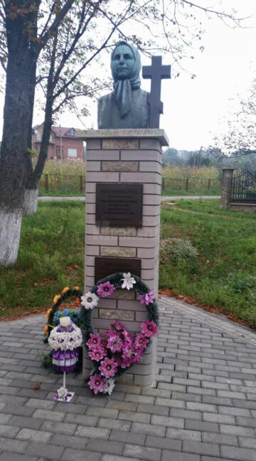 Vizită a tinerilor rădăuțeni în Bucovina de Nord, regiunea Cernăuți