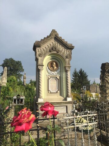 Vizită a tinerilor rădăuțeni în Bucovina de Nord, regiunea Cernăuți