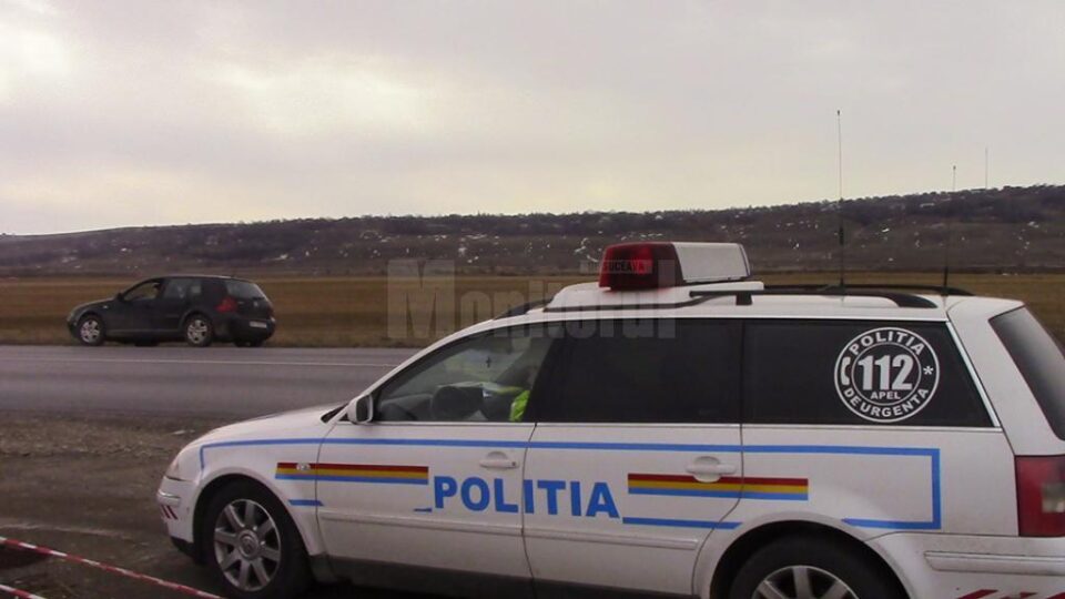Polițiști de la Secția Marginea au avut parte din nou de o acțiune de urmărire în trafic, după ce un șofer a ignorat semnalul de oprire Polițiști de la Secția Marginea au avut parte din nou de o acțiune de urmărire în trafic, după ce un șofer a ignorat semnalul de oprire