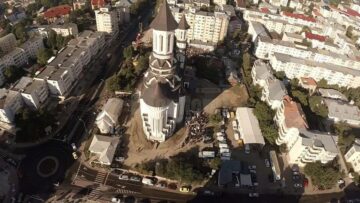 Construcția unui centru social a început în laterala Catedralei Mărășești