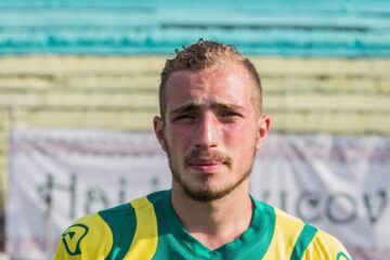 Robert Beldiman înceacă să calce pe urmele tatălui său. Foto Costi Solovastru