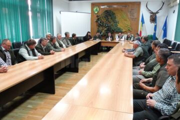 Șeful Direcției Silvice Suceava, Sorin Ciobanu, i-a felicitat pe toți cei prezenți pentru că s-au dovedit a fi cei mai buni dintre profesioniști