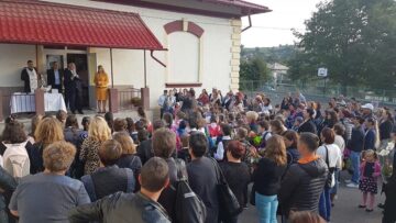 Primarul Sucevei, prezent la deschiderea de an școlar la 14 unități de învățământ
