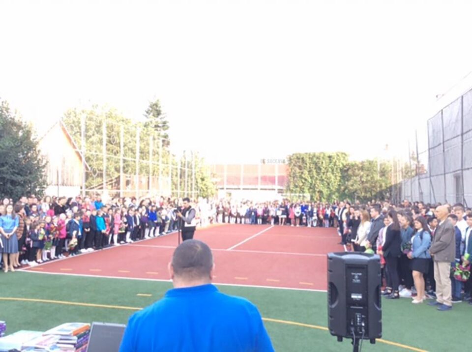 Primarul Nistor Tătar și viceprimarul Bogdan Loghin au inaugurat noul an de învățământ