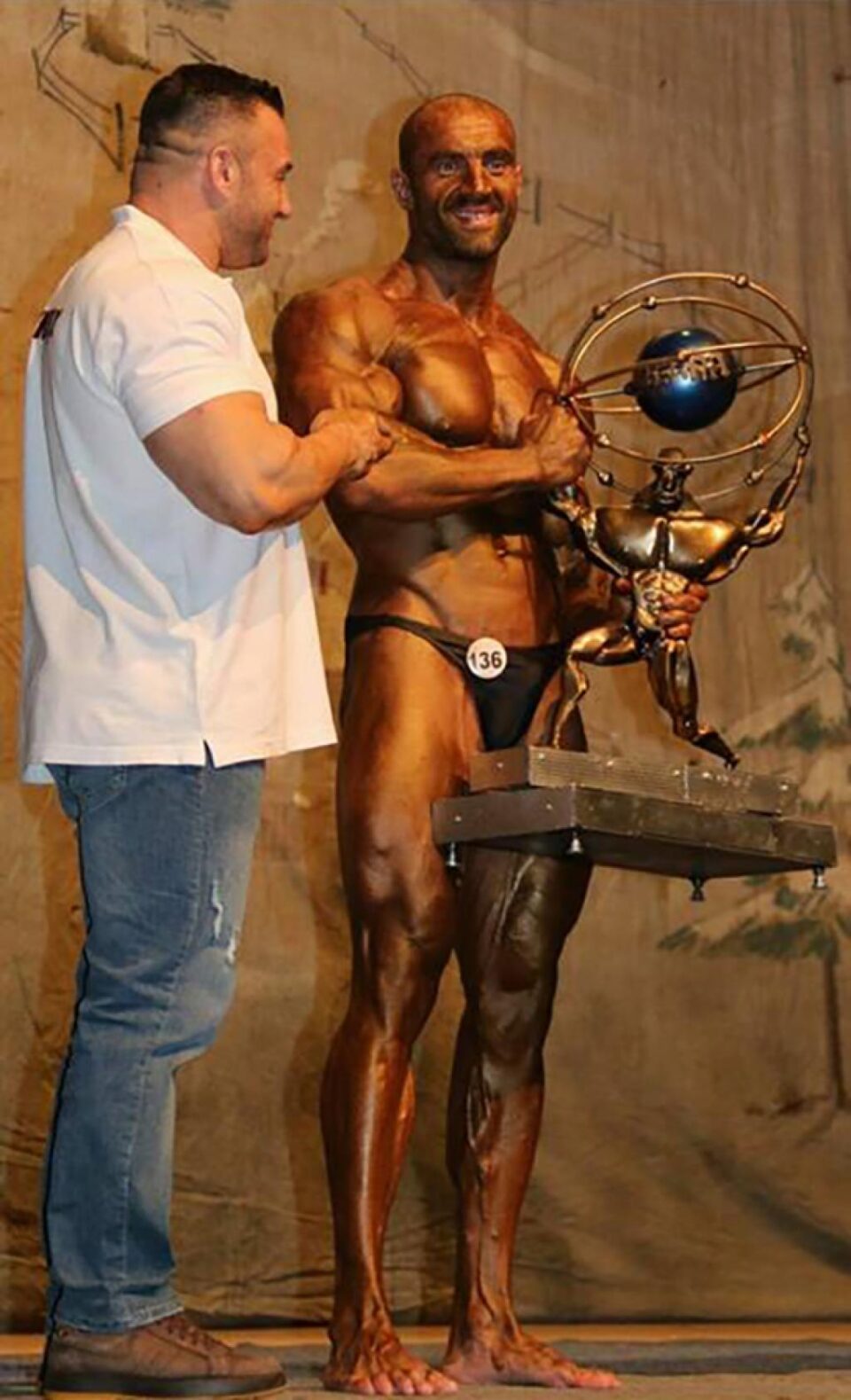 Cristi Tcaciuc, alături de câștigătorul absolut din 2017, Marius Antohe din Iași