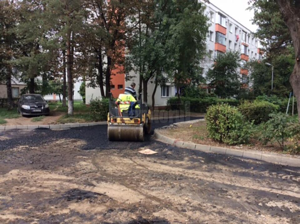 Locuri de parcare și alei moderne pentru locuitorii din zona Manejului-Călărași