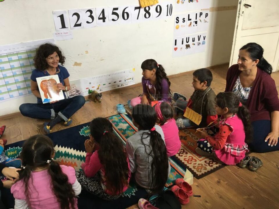 Copiii din familiile defavorizate au avut parte de experiențe unice, jocuri și experimente