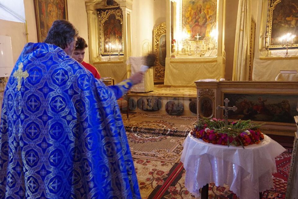 Hramul Bisericii ”Sfânta Cruce”, sărbătorit duminică la Suceava de credincioșii armeni