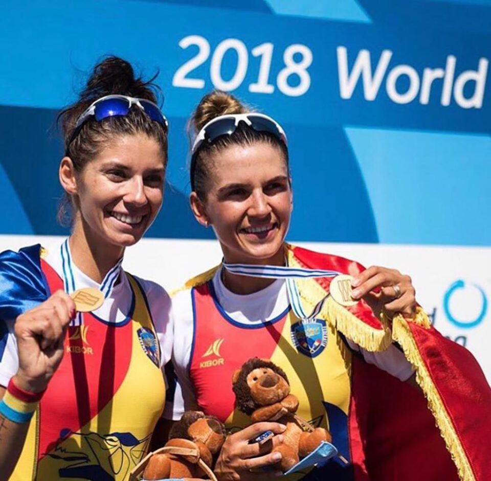 Geanina Beleaga si Ionela Cozmiuc (Lehaci) au castigat aurul mondial la dublu vasle categorie usoara Geanina Beleaga si Ionela Cozmiuc (Lehaci) au castigat aurul mondial la dublu vasle categorie usoara