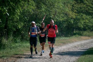 Cea de-a doua ediție a Maratonului Cetății Suceava a stat sub semnul prieteniei, al pasiunii pentru mișcare