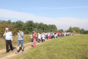 Aproape 200 de participanți la “Drumeție pentru o nouă viață”, eveniment caritabil organizat la Siret