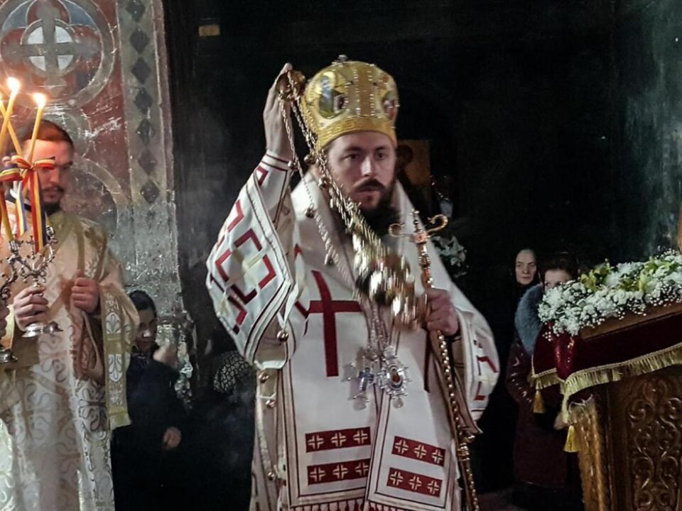 PS Damaschin: „Crucea este semnul de viață dătător”