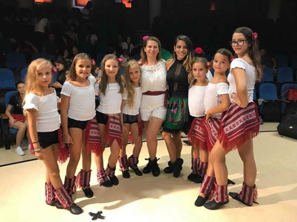 Elevi suceveni, premiați la Concursul de gimnastică ''Cupa Pro Ritmic''