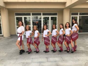 Elevi suceveni, premiați la Concursul de gimnastică ''Cupa Pro Ritmic''