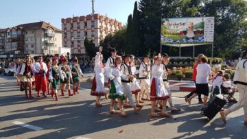 Impresionanta paradă a Oktoberfest în Est