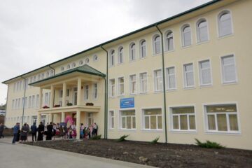 Corpul de clădire A, inaugurat luni, face parte dintr-un amplu complex educațional