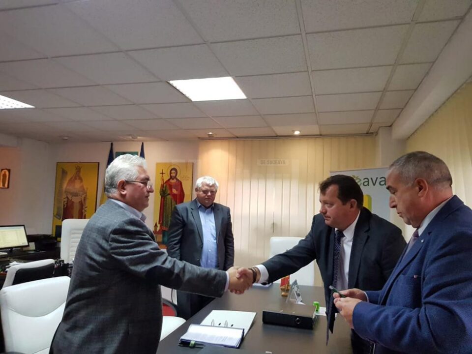 Semnarea contractului de salubrizare menajeră cu asocierea de firme Diasil - Ritmic