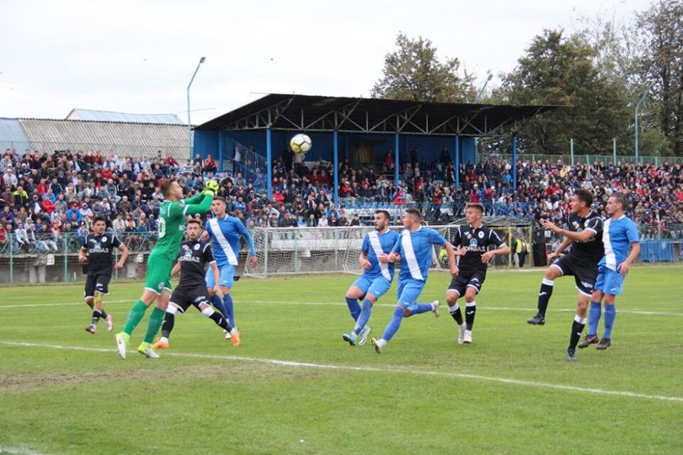 Meciul cu Gaz Metan a umplut stadionul Municipal după foarte mulți ani