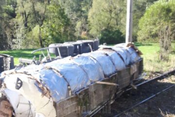 Cisterna s-a rasturnat pe calea ferata