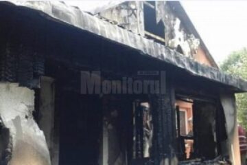 Incendiul a distrus intreaga gospodarie