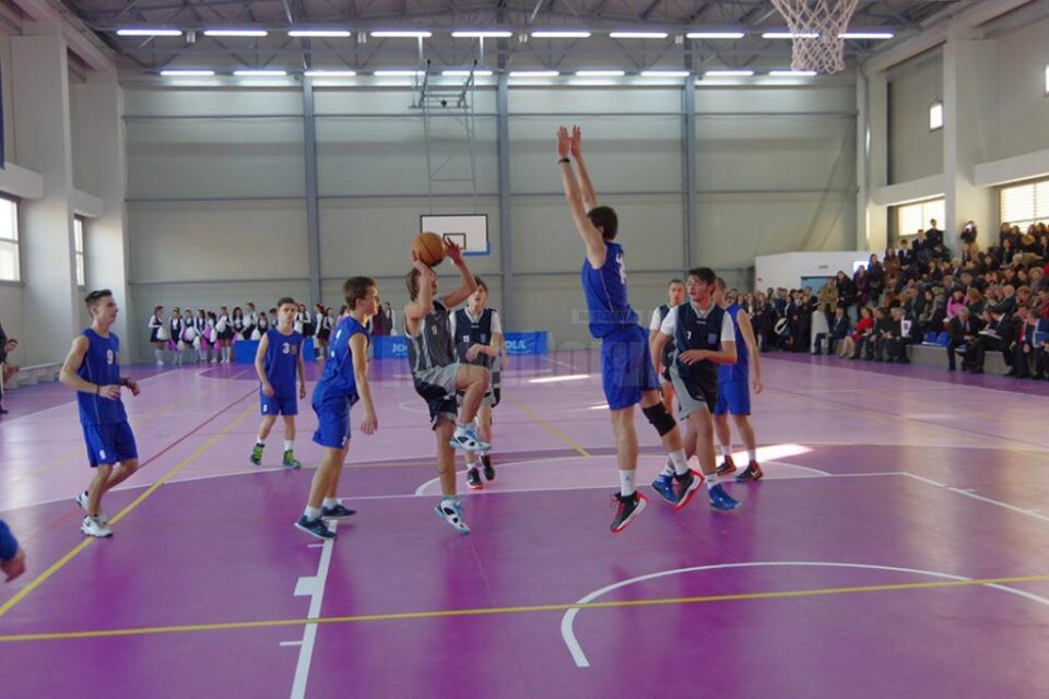 Ziua Europeană a Sportului Școlar, marcată în 36 de școli din județ