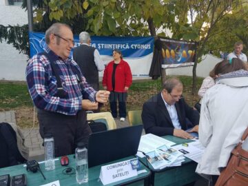 Tineri entuziaști, inovații și experimente pentru toate vârstele, la „Noaptea cercetătorilor”