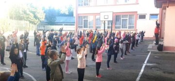 Școala Gimnazială Nr. 4 Suceava a marcat acest eveniment printr-o serie de manifestări specifice