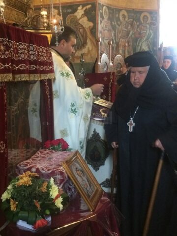 Stavrofora Irina Pântescu, de la Mănăstirea Voroneț, sărbătorită la împlinirea vârstei de 86 de ani