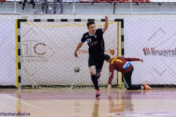 Claudiu Lazurcă a fost cel mai bun marcator al sucevenilor, cu 14 reușite. Foto funhandbal.ro