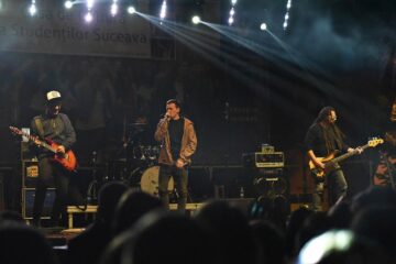 Trupa The Motans a deschis noul an universitar cu un concert de zile mari. Foto: Artistul