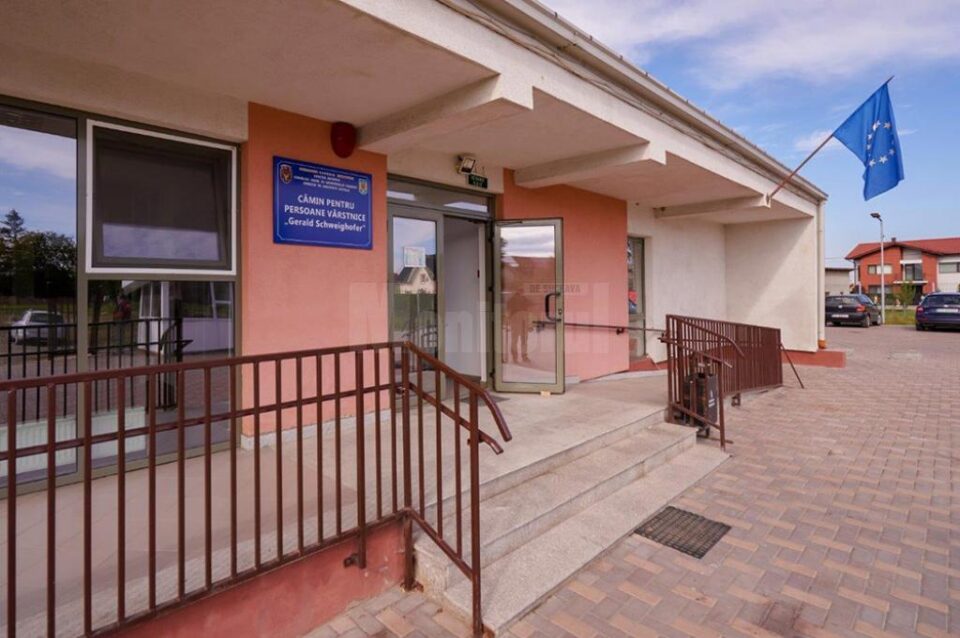 Spectacol și meniu de sărbătoare la Căminul pentru Persoane Vârstnice „Gerald Schweighofer”