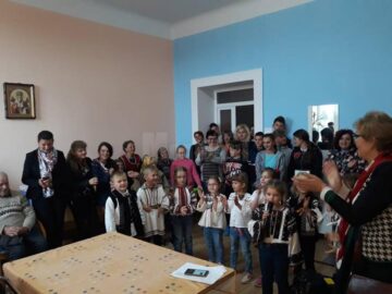 „Bunicii” de la Căminul Solca, sărbătoriți de Ziua Internațională a Persoanelor Vârstnice
