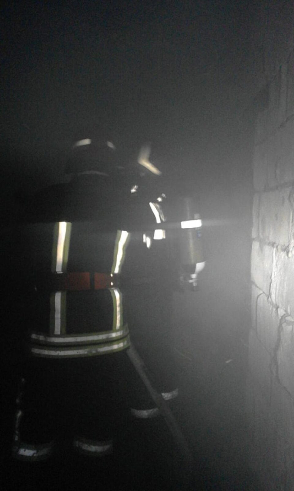 Pierderi mari pentru un fermier lovit de un puternic incendiu