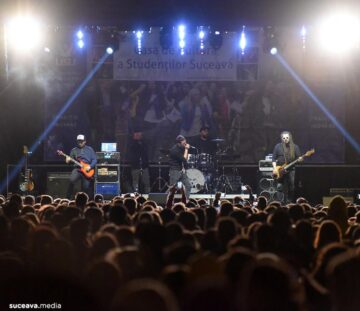 Trupa The Motans a deschis noul an universitar cu un concert de zile mari. Foto: Artistul
