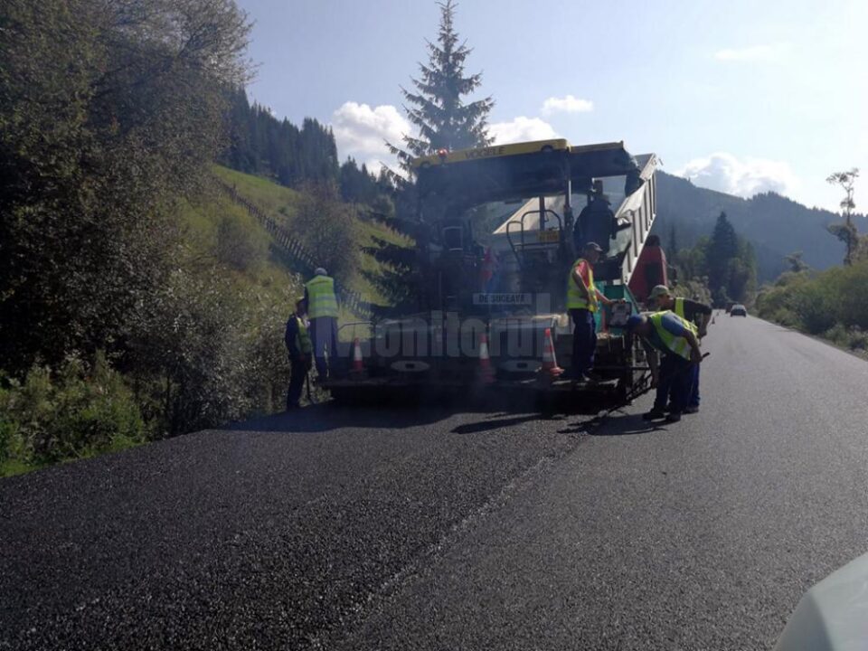 Utilajele vor rămâne în teren cât vremea va permite
