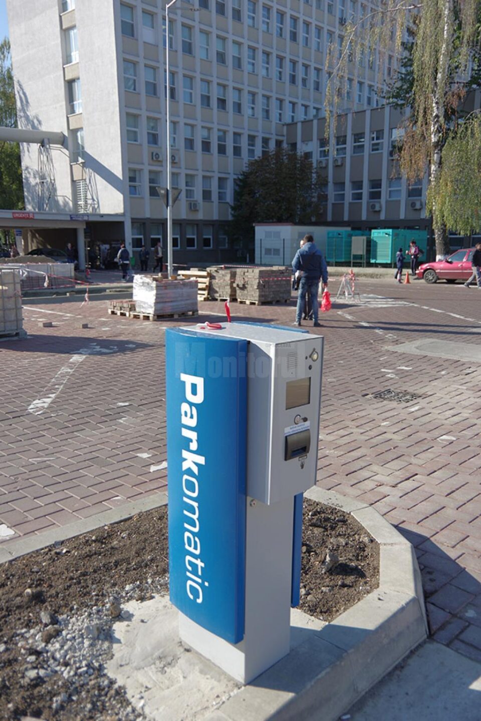 Parcometrele de la spital au fost instalate