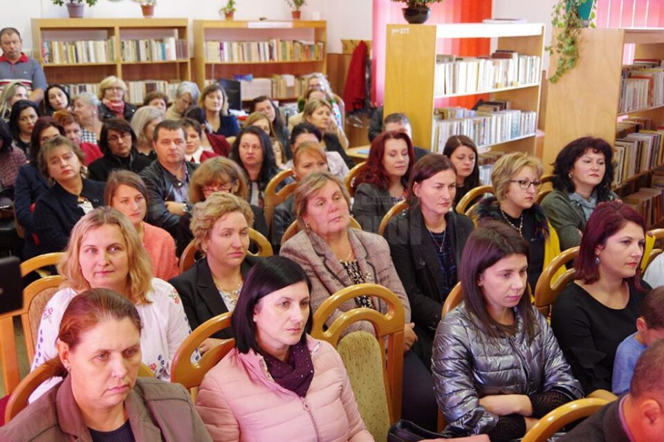 Conferința de lansare a proiectului „PACT – Parteneriat activ pentru calitate și transfer de cunoștințe în comunități școlare din județene Botoșani și Suceava” Liceul Tehnologic „Iorgu Vârnav Liteanu”